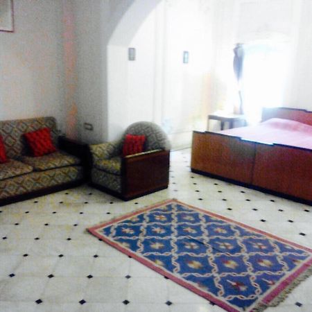 Royal Oasis Hotel Wankaner ภายนอก รูปภาพ