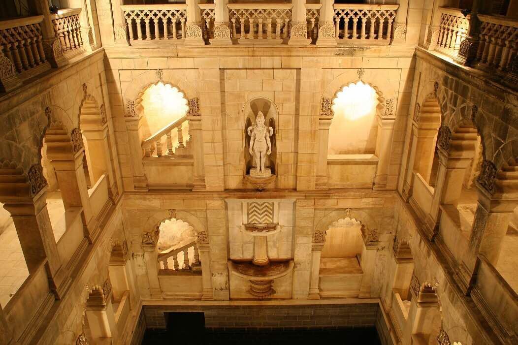 Royal Oasis Hotel Wankaner ภายนอก รูปภาพ