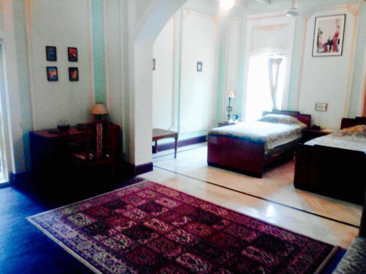 Royal Oasis Hotel Wankaner ภายนอก รูปภาพ